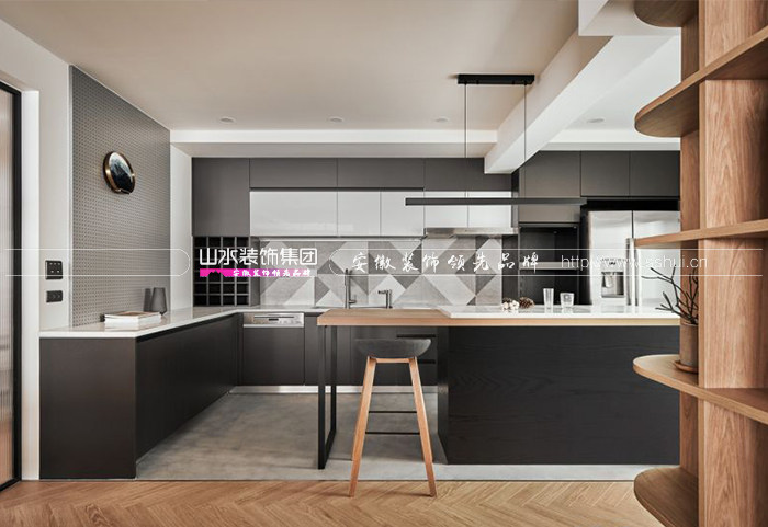 廚房(fáng)裝集成竈好(hǎo)(hǎo)還是油煙(yān)機好(hǎo)(hǎo)