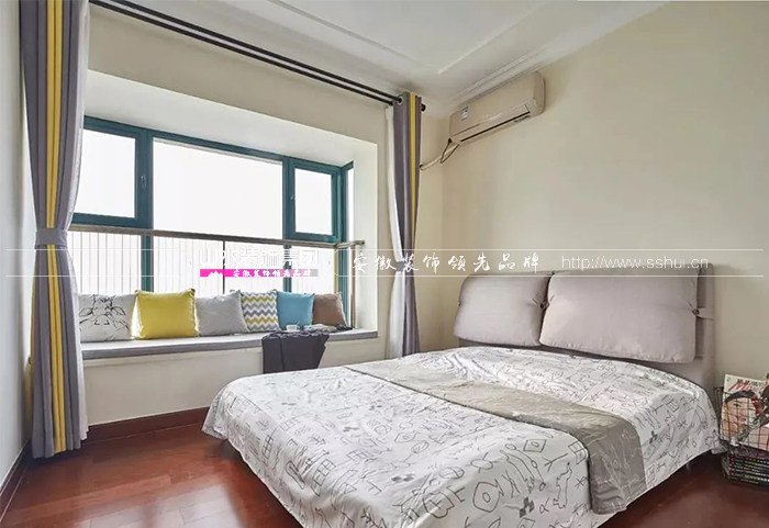 新(xīn)房(fáng)飄窗窗簾怎麼安裝