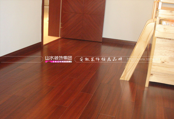 地闆顔色哪一(yī)種比較适合