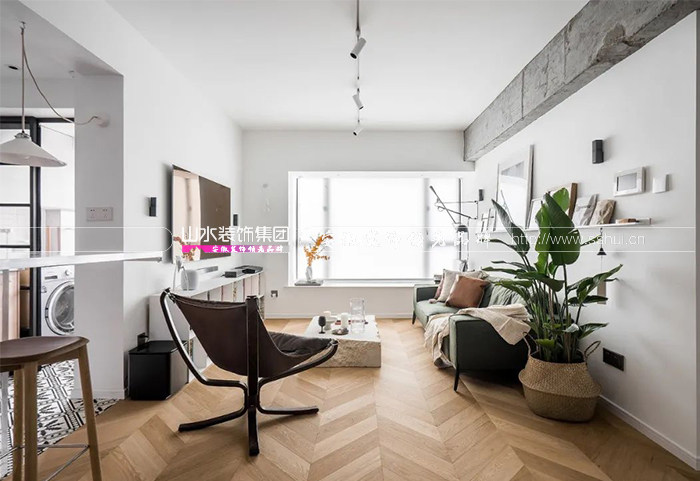 客廳裝修要不要做吊頂?你得先搞清楚這(zhè)幾點