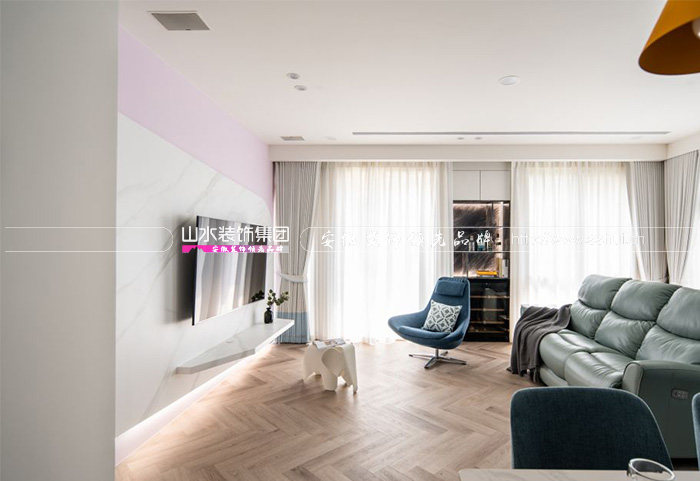 新(xīn)房(fáng)裝修地闆選什(shén)麼顔色好(hǎo)(hǎo)?牢記三點選對地闆顔色