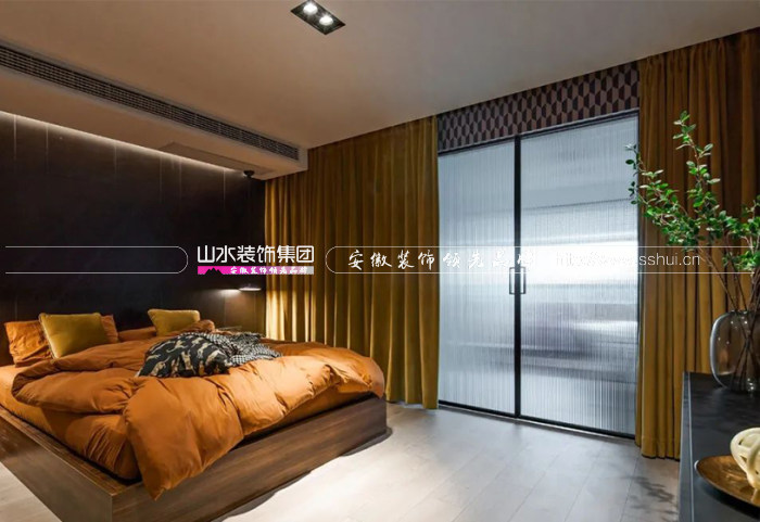 卧室窗簾顔色搭配技巧